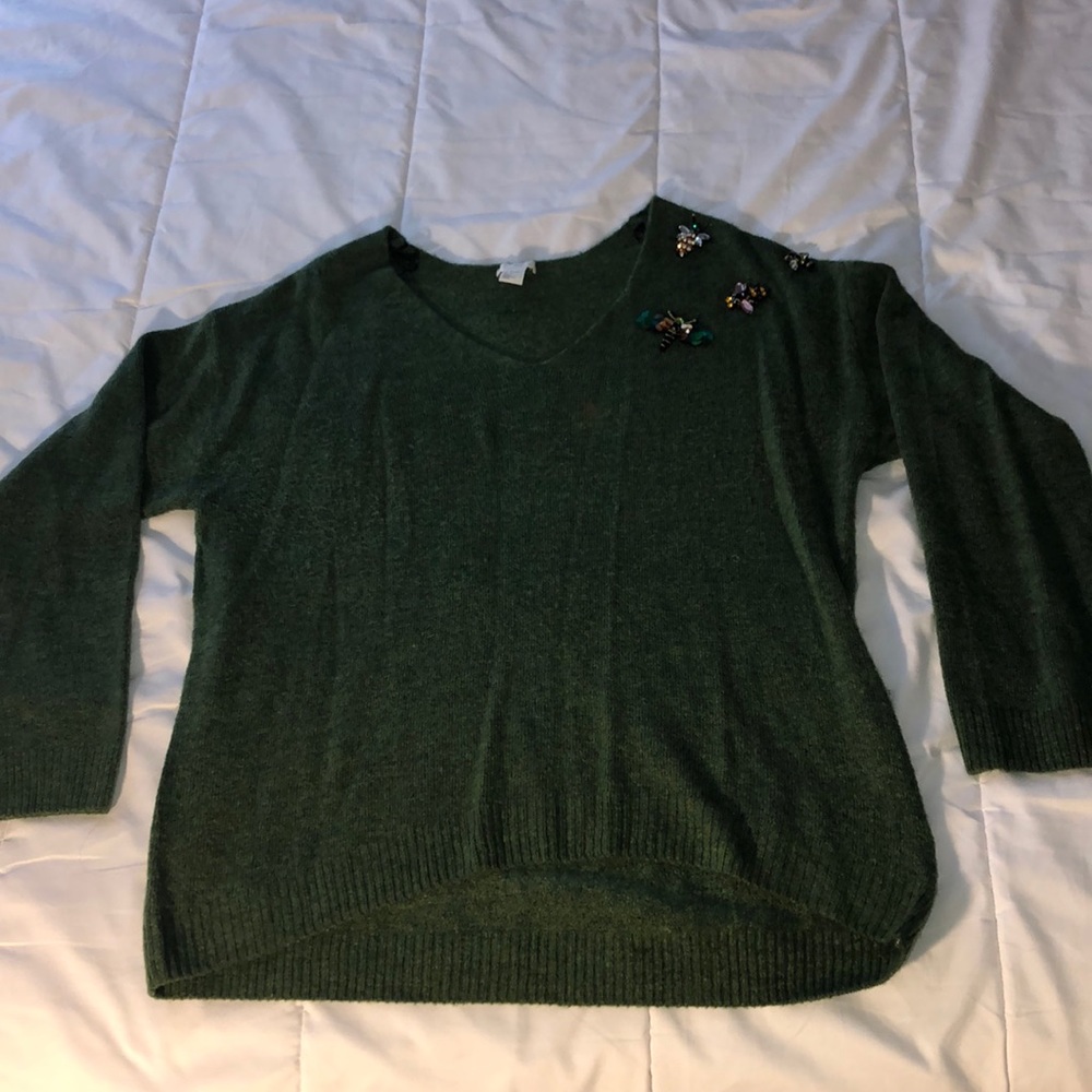 Sweater with bees jewel accents